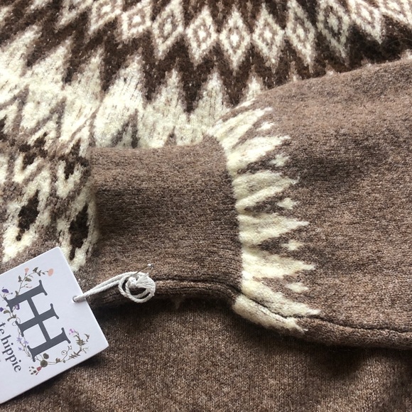 Brown jacquard Patterned ladies  Sweater - Picture 3 of 8